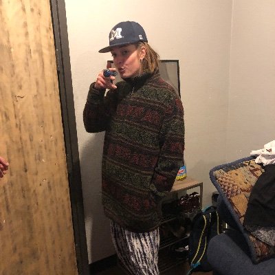 CloompDee's profile picture. Count me down