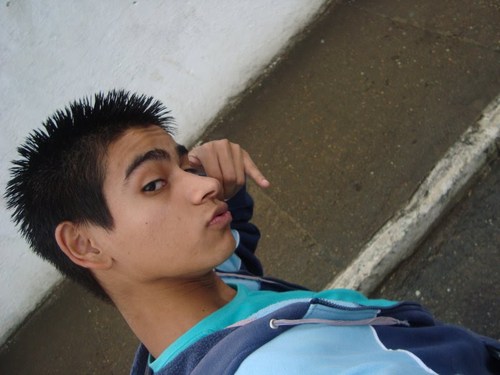 yanhistory's profile picture. 