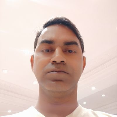 omveers09460013's profile picture.