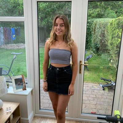 AmyBottomley5's profile picture. 