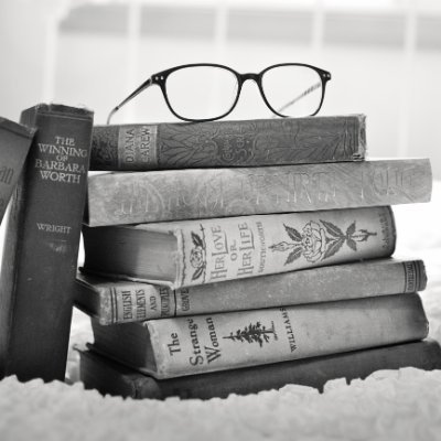ゆっくり生きたい。RTといいねはメモ。可謬。
CoC,SW2.5,Hoi4等パラドゲー,読書(政治哲学,倫理学,小説,短歌等),図書館に興味がある #読書垢 最近は推理小説を読みたいなと思っています。
