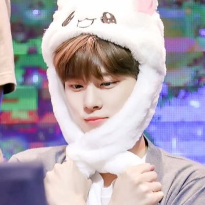 maknaeappa's profile picture. X1