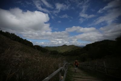 quickboard1's profile picture. windy and  cool