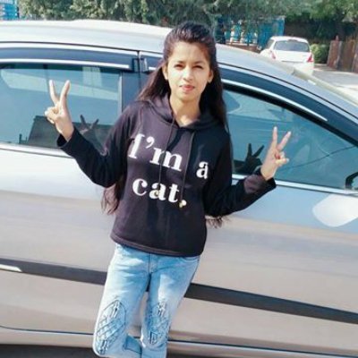 Lizapradhan15's profile picture. 