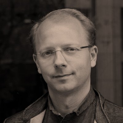 Physicist, climate scientist and science communicator. @IPCC_CH author. Popular science author (2070 (2021), Lys (2018), De hemmelige partiklene (2013)). Nerd.