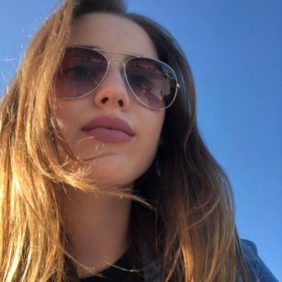 handeuxtrois's profile picture. well i’m not