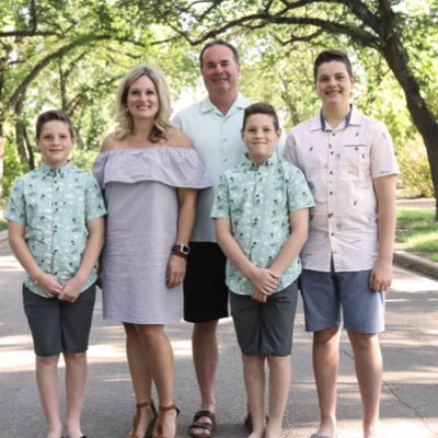 Dad of 3 boys, awesome wife Jessica, VP SaskTel Consumer Sales & Solutions. My thoughts are my own...