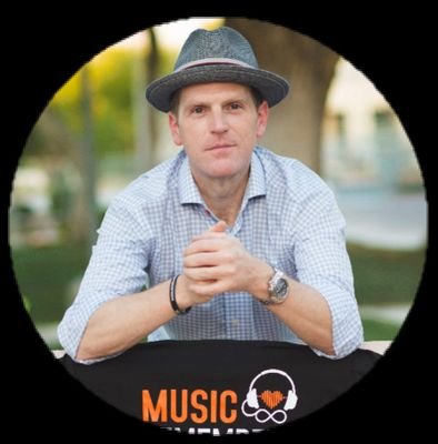 Pioneering in Music Powered Wellness since '02. Helping individuals & families living w/ Alzheimer's improve quality of life w/ music, family nostalgia, & tech.