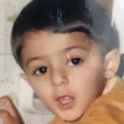 am1nzeynali's profile picture. 