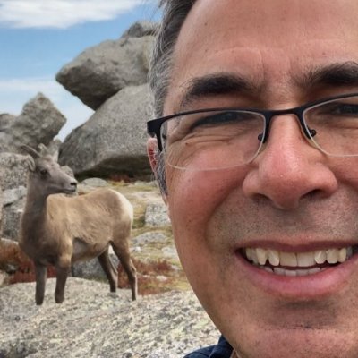 farho's profile picture. 