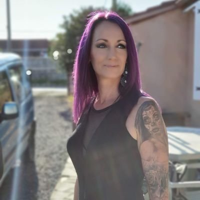 Trmolires1's profile picture. 