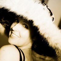 Catherine Jackson - @earnestgirl Twitter Profile Photo