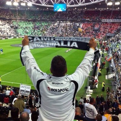PeppeSimonett's profile picture. Qualifiche Uefa C Grassroots, Licenza D, Uefa B. Amo il calcio amo la Juventus
