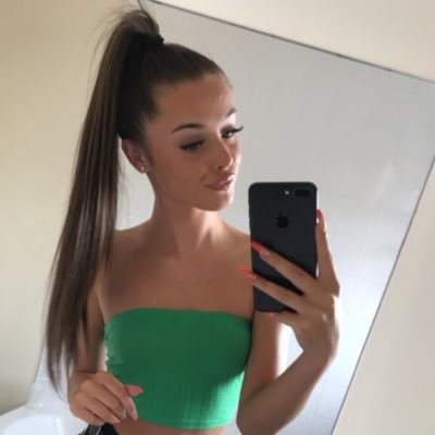 Skyelouise_03's profile picture. 