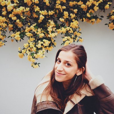 She/her. Language (and people) lover. PhD candidate, McGill University. Educator. Researcher.