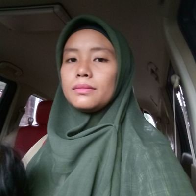 meilindasbrini's profile picture. 