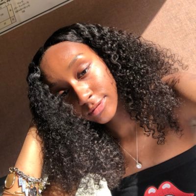 Instagram| @tropical.des🤎