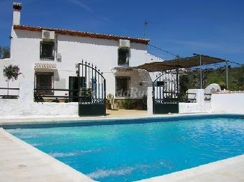 LaInsula's profile picture. Casa Rural con encanto en el poniente granadino