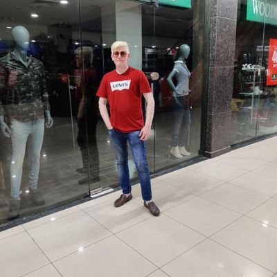 mohitsaini198's profile picture. complicated Mohit