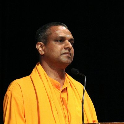 Official twitter Account of swami padmaprakash
Spiritual mentor, Promoter of Indian culture & Indian system of medicines