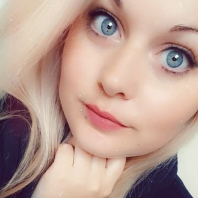 Ccilia50's profile picture. La vie est un mystère qu'il faut vivre, et non un problème à résoudre. Il est temps de vivre la vie que tu t'es imaginé. 😋