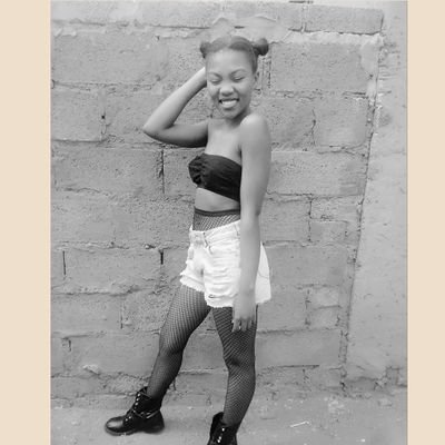 Bestie👉🍰🍫🍔🍟🍕🌭🌮🍝
💍Wanhle💍
📸Model📸
❤Baby Boy