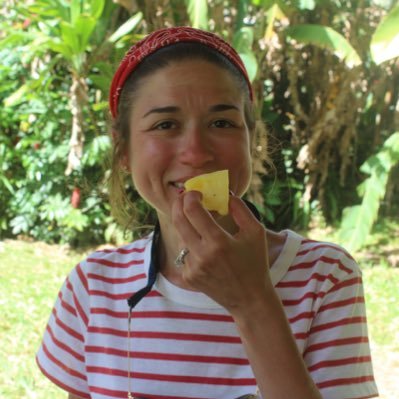 LinzE315's profile picture. leave it better than you found it 🍕☕️ ⛰🕶☀️🍦