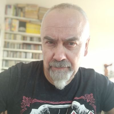 Mniech1's profile picture. 