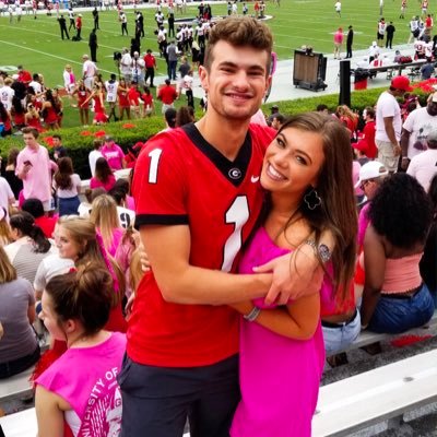 University of Georgia.❤️ instagram: sydneelastinger_