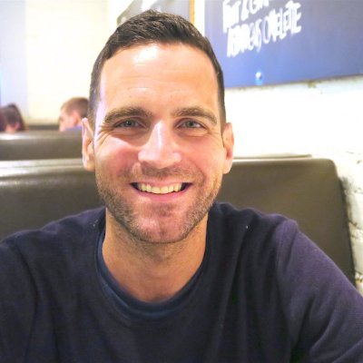 torontostarr's profile picture. Writer / Editor / Comms Pro