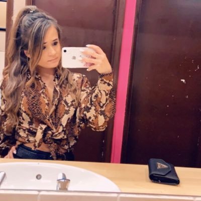 23 ✨