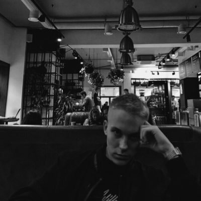 prbl_m's profile picture. я в сто раз лучше, я в сто раз круче, в мясо уёбаным даже