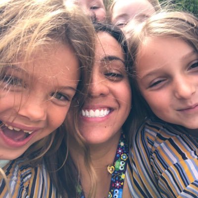 📚B.A in Modern Languages. ✏️ Specialist in Children Rights. Teaching is my superpower 🦸♀️! Spanish - English & French. Bogotá, Colombia 🇨🇴 DLI K/1
