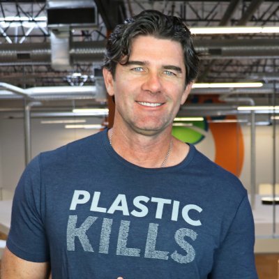 Co-founder of @PlanetFootprint. Passionate about eliminating single-use plastic in your packaging and saving our oceans.