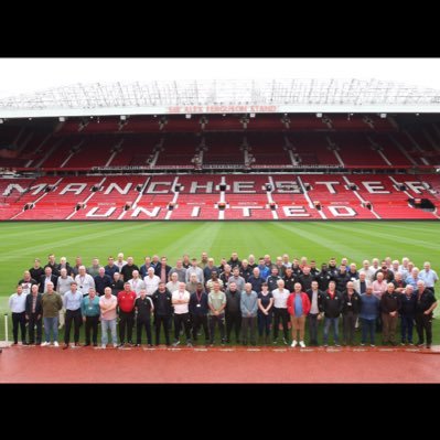 @ManUtd academy scout, @FA tutor, @SportRecruitUSA scout, @lk_massage,PE teacher @DinningtonHigh, previous roles @ManCity @Barnsleyfc also played a bit 👍⚽️