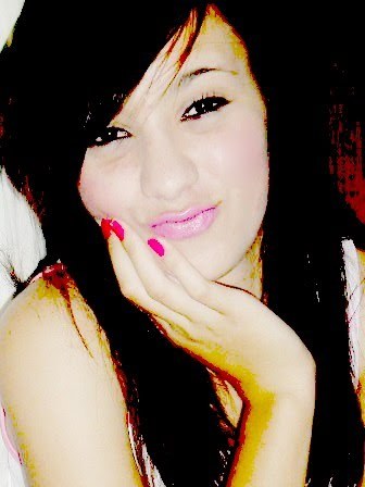 grafia: Tenho 16 anos, Falo a real e o que eu quero,sou realista e Modelo Visual.FOLLOW-ME ♥