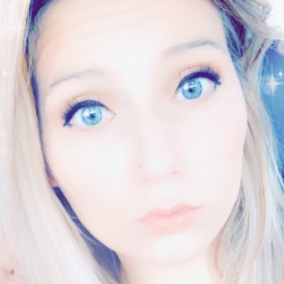 Mom of 3 beautiful girls. Hayden 4ever 8 went to be with Jesus 2018. Aubrey she’s my little spit fire. Bristol she is just as perfect as her other two sisters.