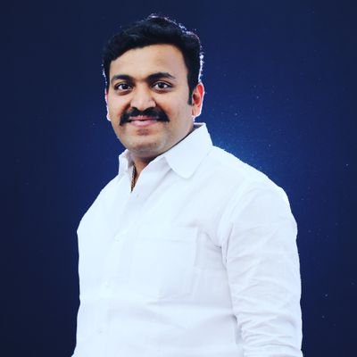 जिंकायची मजा तेव्हाच आहे .जेव्हा अनेक जण तुमच्या पराभवाची आतुरतेने वाट पाहत असतात.