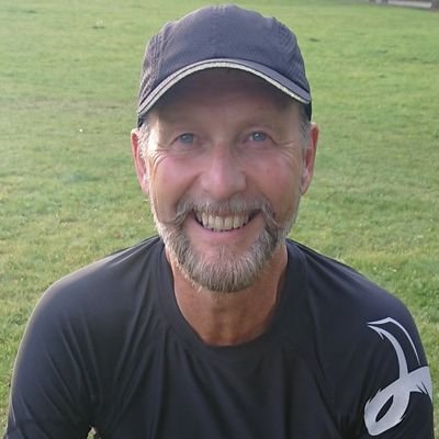 Functional Fitness Coach/Nordic Walking & Boxercise Instructor/Run Leader to the 50+ generation. Inspiring Boomers to be active to enjoy long & fulfilling lives