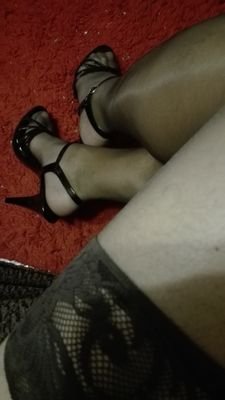 Crossdresser - amante del travestimento in privato -  cerco Sorelline per amicizia.