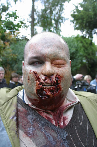 JoeIsAZombie's profile picture. Ugh