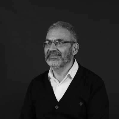 Prof. Dr.Mehmet Zeki Aydın
Selçuk Üniversitesi öğretim üyesi