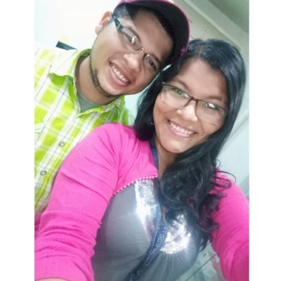 RoxaCastillo's profile picture. 25.💫
De las que se ríe de la más mínima estupidez, soñadora de profesión.  
E.M 💖