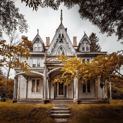 All things victorian era houses