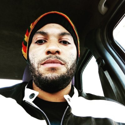 Dav_LeMalabar's profile picture. Mieux vaut mourir debout que vivre toute une vie à genoux!💪🏽✊🏽#EsclaveDuTravail🔥 #FinalitéLeParadis✨