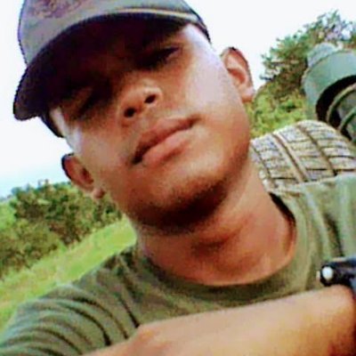 Wibelmarin19's profile picture. La felicidad en la oscuridad es un rayo de sol. ✌🏽