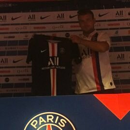 christovarniere's profile picture. On est bien !!! fan du PSG