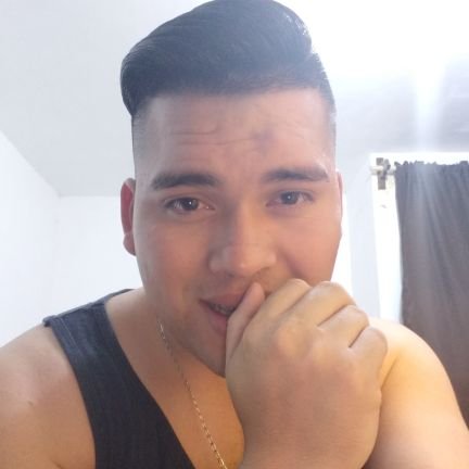 juniior_florees's profile picture. 