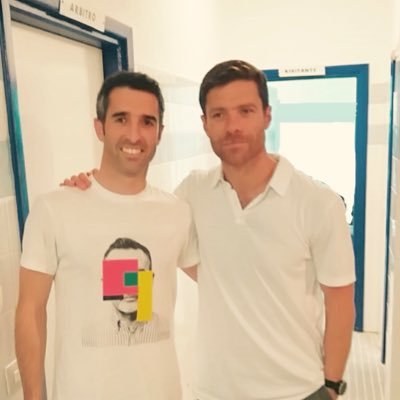 Soñé, viví, disfruté y conocí muchísima gente gracias al fútbol ⚽️😍 Ahora disfruto de mi gente. Un reto, hacer el Camino de Santiago