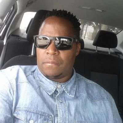 RealMphoza's profile picture. #Inversely paranoid dude - #God's favoured#Dad#Hubby, I'll persist until I succeed#Khosified & Gooner